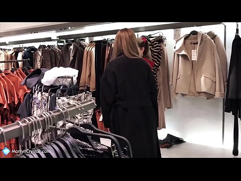 ❤️ Lesbaninoj masturbas kaj lekas butikon de ĉaso - gin gerson crystal marilyn ❌ Bonega porno ĉe porno eo.https-tubsexer.ru ﹏